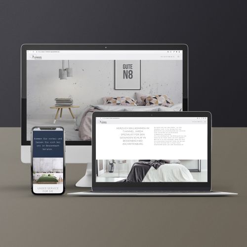 Responsive Webdesign für 7. Himmel Wasserbetten – One-Pager auf Desktop, Laptop und Smartphone