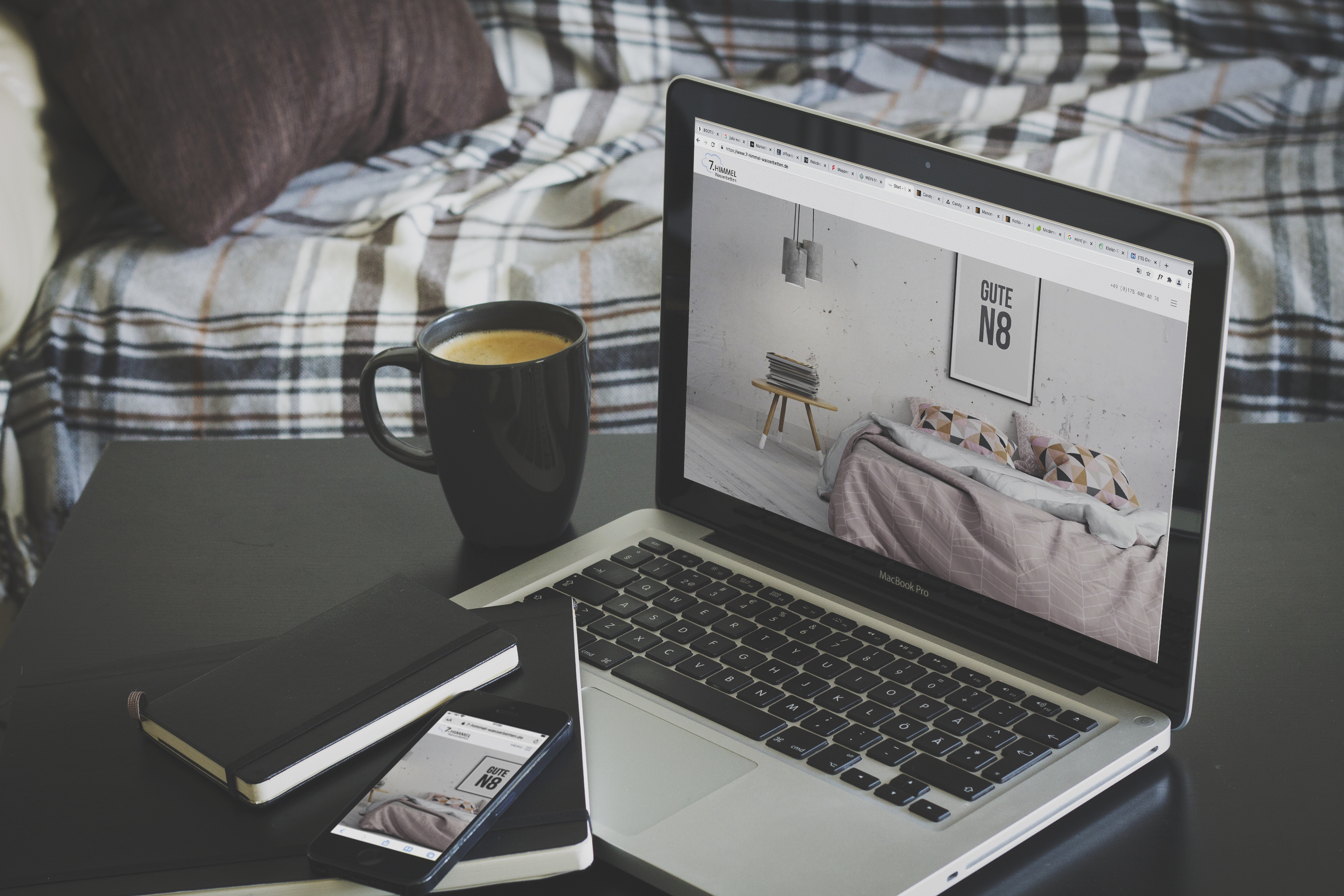 Webdesign für 7. Himmel Wasserbetten mit Bett, Kaffee und ruhiger Atmosphäre